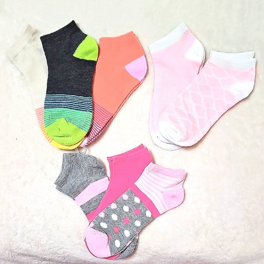 Colorful Assorted Girls Ankle Socks (8 Pairs)